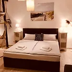 Holiday home Gartenloft Mit Outdoor Whirlpool Und Garten Petershagen-Eggersdorf