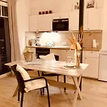 Holiday home Gartenloft Mit Outdoor Whirlpool Und Garten