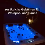 Gartenloft Mit Outdoor Whirlpool Und Garten