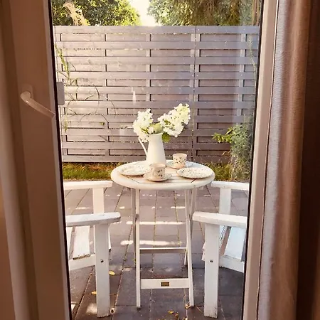 Gartenloft Mit Outdoor Whirlpool Und Garten Holiday home Petershagen-Eggersdorf