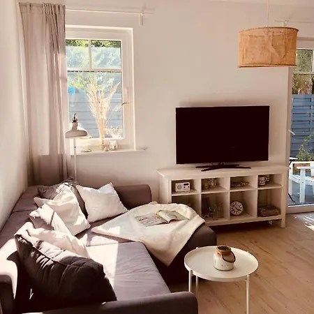 Gartenloft Mit Outdoor Whirlpool Und Garten 펜션