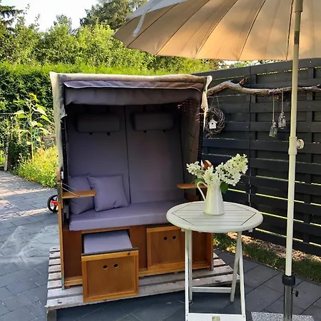 Gartenloft Mit Outdoor Whirlpool Und Garten * Petershagen-Eggersdorf