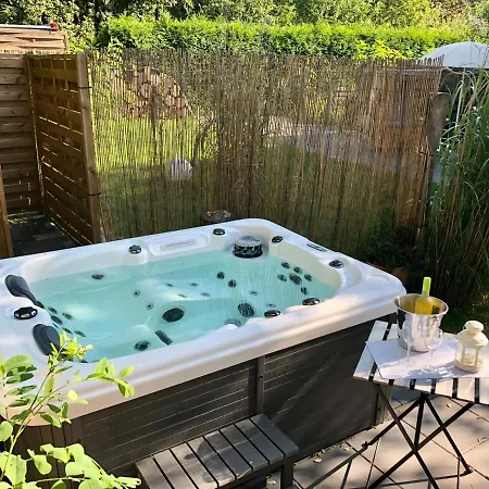 Gartenloft Mit Outdoor Whirlpool Und Garten Ferienhaus