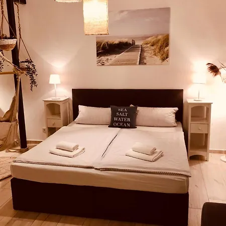Ferienhaus Gartenloft Mit Outdoor Whirlpool Und Garten Petershagen-Eggersdorf