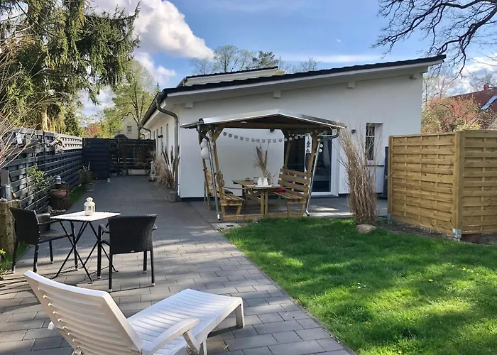 Gartenloft Mit Outdoor Whirlpool Und Garten Petershagen-Eggersdorf