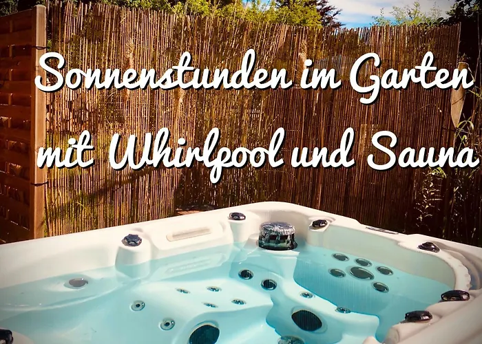 Gartenloft Mit Outdoor Whirlpool Und Garten Petershagen-Eggersdorf